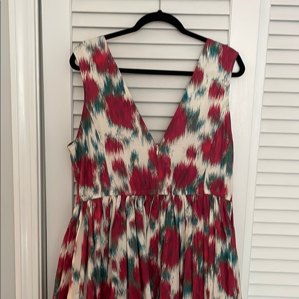 Hope for Flowers by Tracy Reese Red, White and Green Floral Midi Dress - Picture 5 of 12